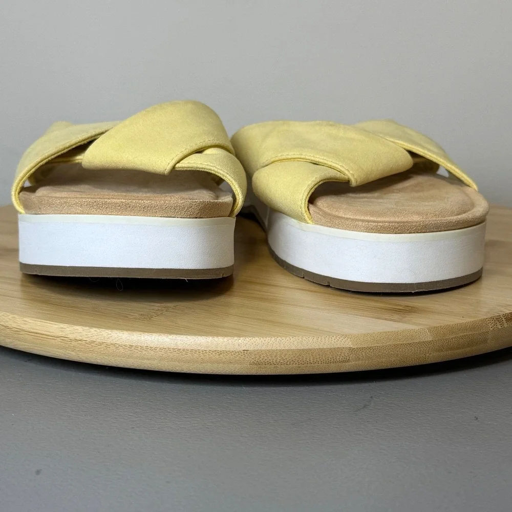 Koolaburra by UGG Platform Slide Women 8.5 Yellow Excellent Criss Cross Sandals